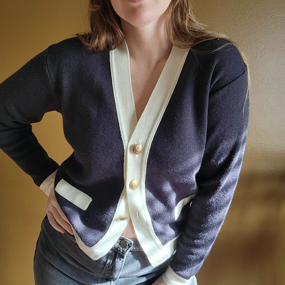 Vintage Coastal Sweater - Picture 11 of 11